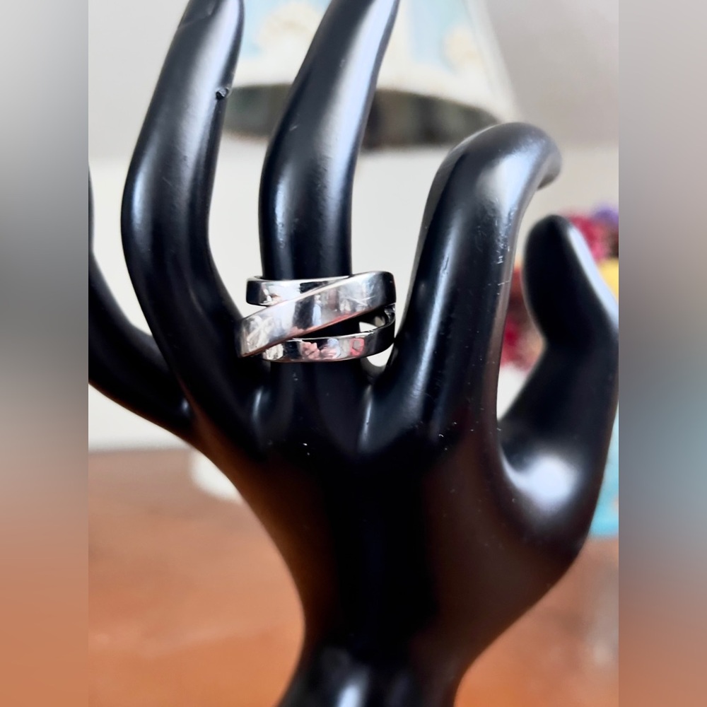 Artisan Handmade 925 Sterling Silver Modernist Crossover Ring - Size 9